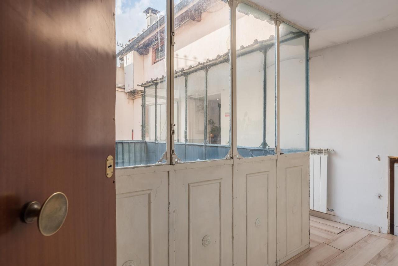Апартаменты Cozy Wooden Apt In Piazza Navona Рим Экстерьер фото